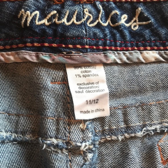 MAURICES ORIGINAL DENIM SHORTS, SIZE 11/12. - Picture 5 of 6